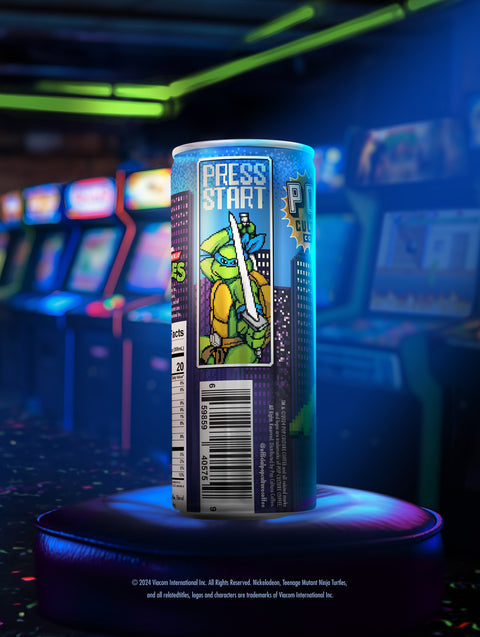 A close-up of a single can showing the retro arcade-style artwork of Leonardo with his katanas at the ready.